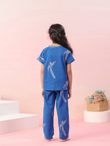 Sparrow Printed Cotton Kids Night Suit